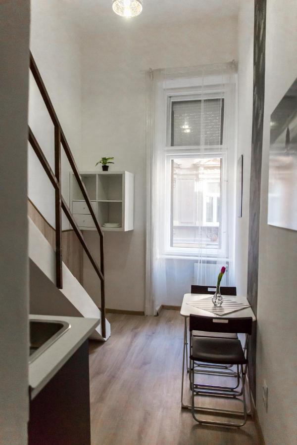 Modern Budget Lofts In The City Centre Будапеща Екстериор снимка