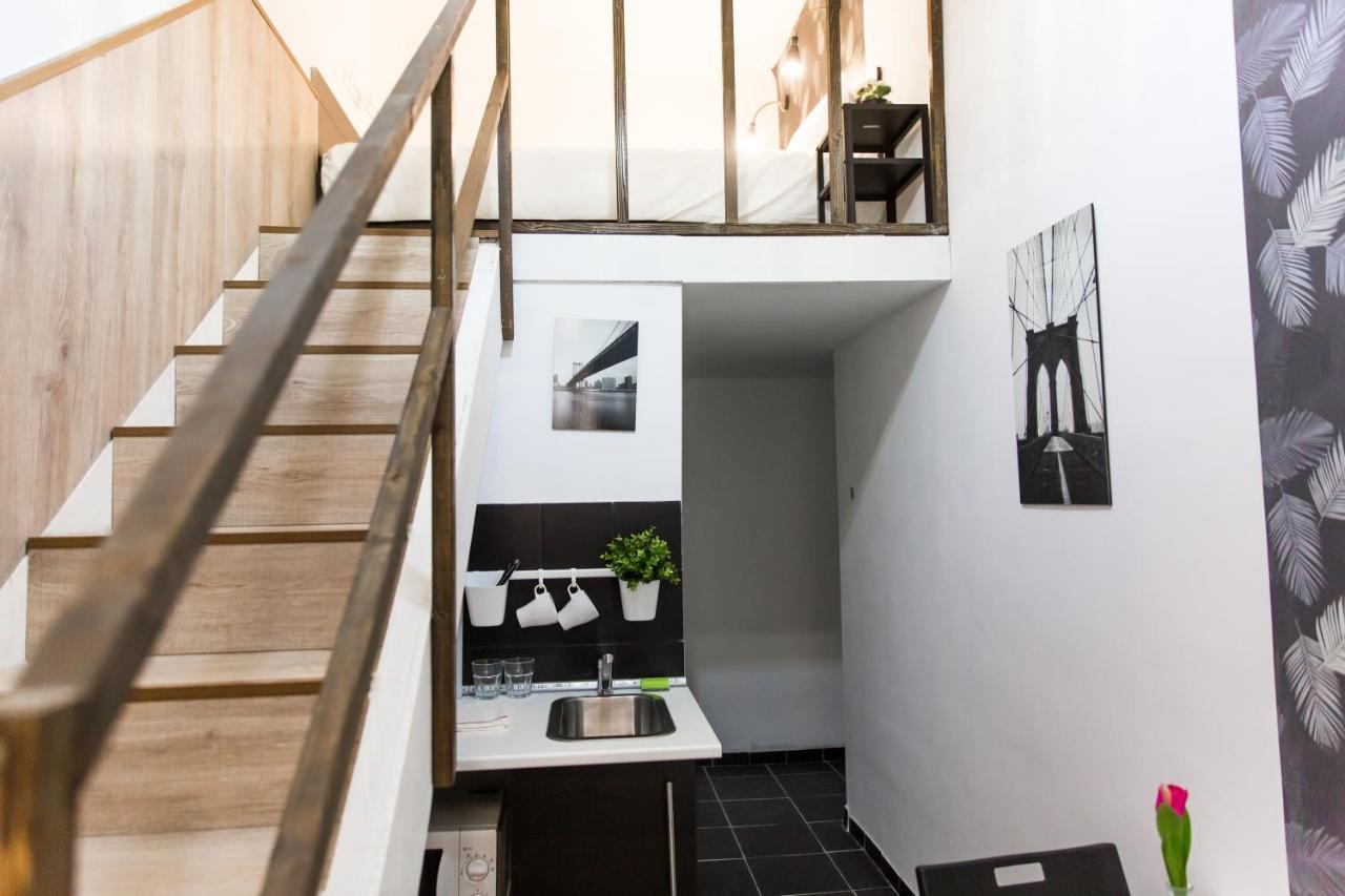 Modern Budget Lofts In The City Centre Будапеща Екстериор снимка