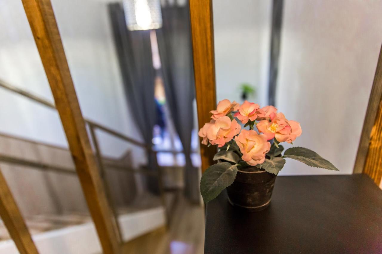 Modern Budget Lofts In The City Centre Будапеща Екстериор снимка